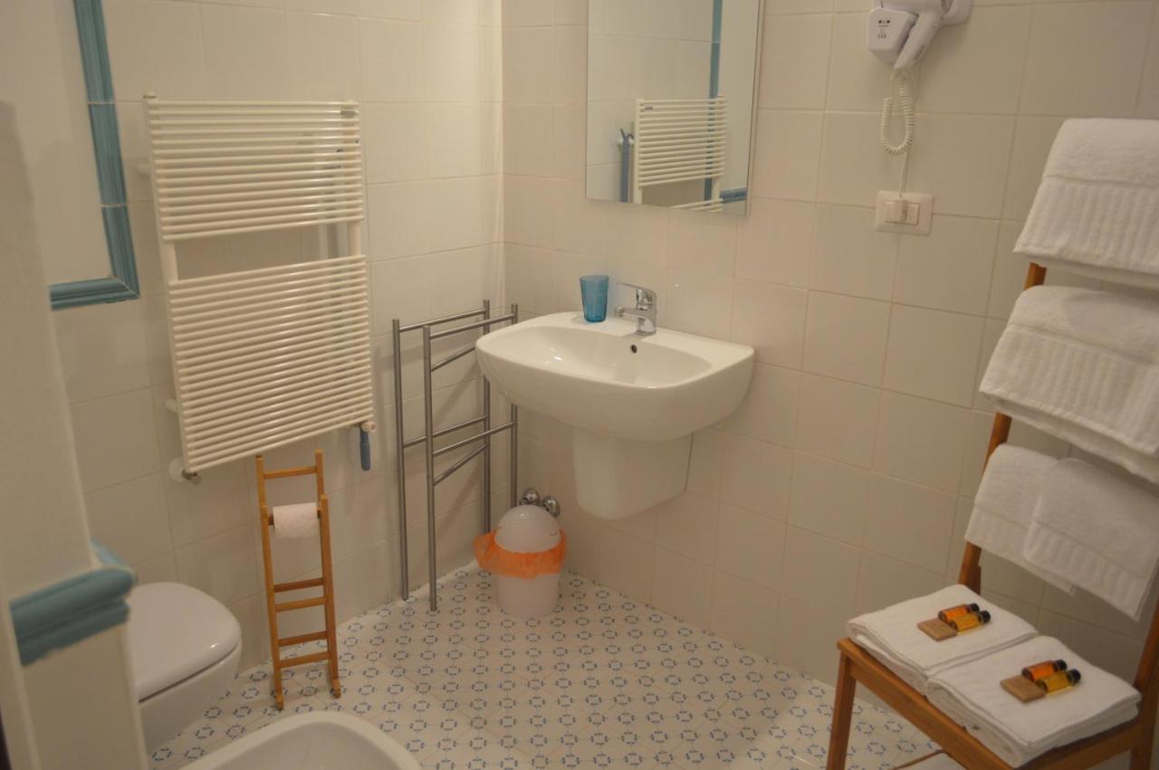 فيلا Orizzonte Relais ليني المظهر الخارجي الصورة